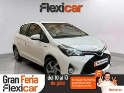 Blanco Usado 2016 Toyota Yaris Hybrid Advance Berlina | 11.990 € (Buen precio)