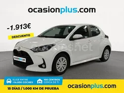 Blanco Usado 2023 Toyota Yaris Active Berlina | 15.690 € (Precio justo)