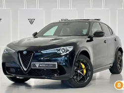 Negro Usado 2018 Alfa Romeo Stelvio Quadrifoglio SUV | 45.900 € (Precio justo)