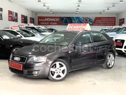 Negro Usado 2003 Audi A3 Ambiente Berlina | 2499 € (Precio justo)