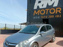 Gris / plata Usado 2009 Opel Astra Enjoy Berlina | 5750 € (Precio justo)