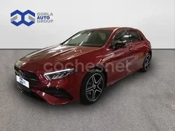 Rojo Usado 2024 Mercedes A250 Berlina | 36.400 € (Precio justo)