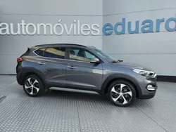 Gris Usado 2017 Hyundai Tucson Style SUV | 17.500 € (Precio justo)