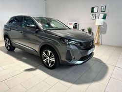 Gris Usado 2022 Peugeot 3008 Allure Monovolumen | 24.690 € (Caro)