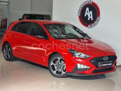 Rojo Usado 2023 Hyundai i30 N Line Berlina | 19.450 € (Precio justo)