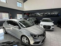 Gris Usado 2020 Renault Mégane IV LIMITED Utilitario | 12.300 € (Precio justo)