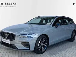 Gris Usado 2023 Volvo V60 Plus Familiar | 44.500 € (Precio justo)