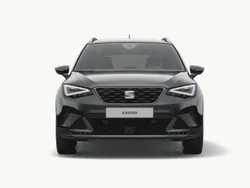 Gris Nuevo 2025 Seat Arona FR SUV | 25.200 €