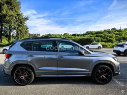 Gris / plata Usado 2022 Cupra Ateca SUV | 37.990 € (Un poco caro)
