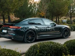 Gris / plata Usado 2017 Porsche Panamera 4S Berlina | 69.900 € (Precio justo)