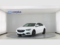 Blanco alpino (sólido) Usado 2021 Opel Insignia Berlina | 15.990 € (Precio justo)