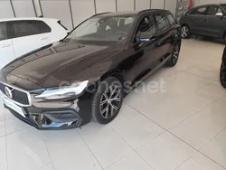 Negro Usado 2022 Volvo V60 Kinetic Familiar | 28.900 € (Buen precio)