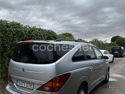 Gris / plata Usado 2010 Ssangyong (KGM) Rodius Limited Monovolumen | 4300 € (Super precio)