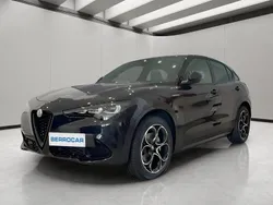 Negro Usado 2024 Alfa Romeo Stelvio Veloce SUV | 52.000 € (Caro)