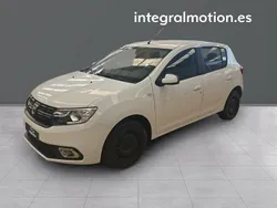 Blanco Usado 2019 Dacia Sandero Lauréate Utilitario | 10.600 € (Un poco caro)
