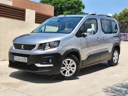 Gris / plata Usado 2019 Peugeot Rifter Active Monovolumen | 11.995 € (Buen precio)
