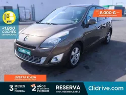 Marrón Usado 2011 Renault Scénic III Dynamique Monovolumen | 6190 €