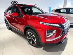 Rojo Nuevo 2025 Mitsubishi Eclipse Cross Motion SUV | 26.375 €
