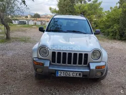 Gris / plata Usado 2004 Jeep Cherokee SUV | 9800 € (Super precio)