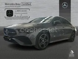 Gris montaña Usado 2024 Mercedes CLA250e AMG line Berlina | 42.990 € (Precio justo)