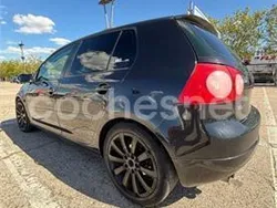 Negro Usado 2005 VW Golf IV Highline Berlina | 3300 € (Buen precio)