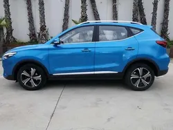 Azul Usado 2023 MG ZS Comfort Berlina | 12.490 € (Buen precio)
