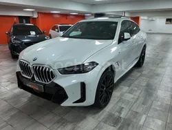 Blanco Usado 2023 BMW X6 M Sport SUV | 83.990 € (Un poco caro)