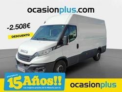 Blanco Usado 2023 Iveco Daily Berlina | 27.590 € (Precio justo)