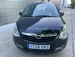 Negro Usado 2009 Opel Agila Enjoy Berlina | 4500 €