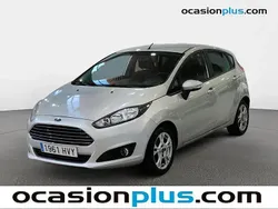 Gris Usado 2014 Ford Fiesta Trend Utilitario | 9099 € (Precio justo)