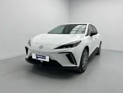 Blanco Usado 2025 MG MG4 EV Luxury Utilitario | 31.700 €