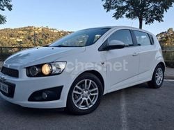 Blanco Usado 2012 Chevrolet Aveo LTZ Berlina | 7990 €