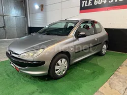 Gris / plata Usado 2005 Peugeot 206 Berlina | 2990 € (Buen precio)