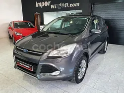 Gris / plata Usado 2016 Ford Kuga Titanium SUV | 14.900 € (Precio justo)