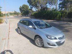 Gris / plata Usado 2016 Opel Astra Excellence Berlina | 5000 € (Precio justo)