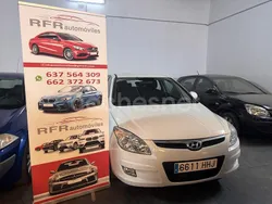 Blanco Usado 2012 Hyundai i30 Berlina | 5995 € (Buen precio)