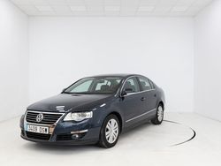 Azul Usado 2005 VW Passat Advance Berlina | 8900 €