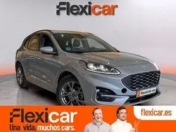Gris / plata Usado 2022 Ford Kuga ST-Line SUV | 17.490 € (Un poco caro)