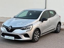 Gris / plata Usado 2023 Renault Clio V Equilibre Berlina | 13.990 € (Precio justo)