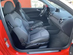 Rojo Usado 2012 Audi A1 Attraction Utilitario | 7700 € (Super precio)