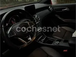 Rojo Usado 2017 Mercedes A200 Berlina | 16.000 € (Buen precio)