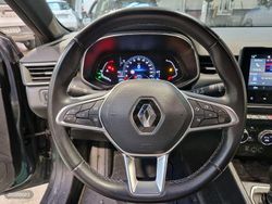 Gris Usado 2021 Renault Clio V Zen Berlina | 13.990 € (Un poco caro)