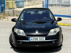 Negro Usado 2009 Renault Laguna III Privilege Berlina | 2999 € (Buen precio)