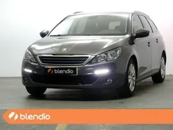 Usado 2015 Peugeot 308 Allure Familiar | 9180 € (Un poco caro)
