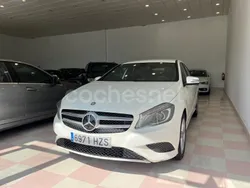 Blanco Usado 2014 Mercedes A180 Urban Berlina | 14.600 € (Precio justo)