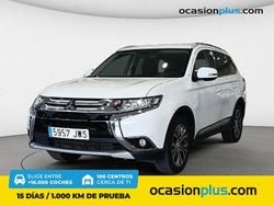 Blanco Usado 2017 Mitsubishi Outlander Motion SUV | 17.400 € (Precio justo)