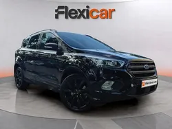Negro Usado 2018 Ford Kuga ST-Line SUV | 17.090 € (Precio justo)