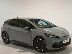 Gris/plata Nuevo 2024 Cupra Born e-Boost Utilitario | 32.990 €