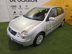 Gris / plata Usado 2002 VW Polo Highline Berlina | 3990 € (Precio justo)