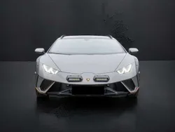 Gris Nuevo 2024 Lamborghini Huracán Coupe | 399.900 € (Super precio)
